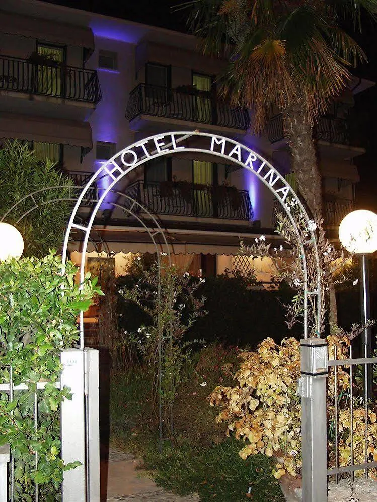 Hotel Marina Torri del Benaco 3*,  Olaszország