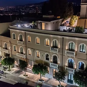 Hotell Casa Adele